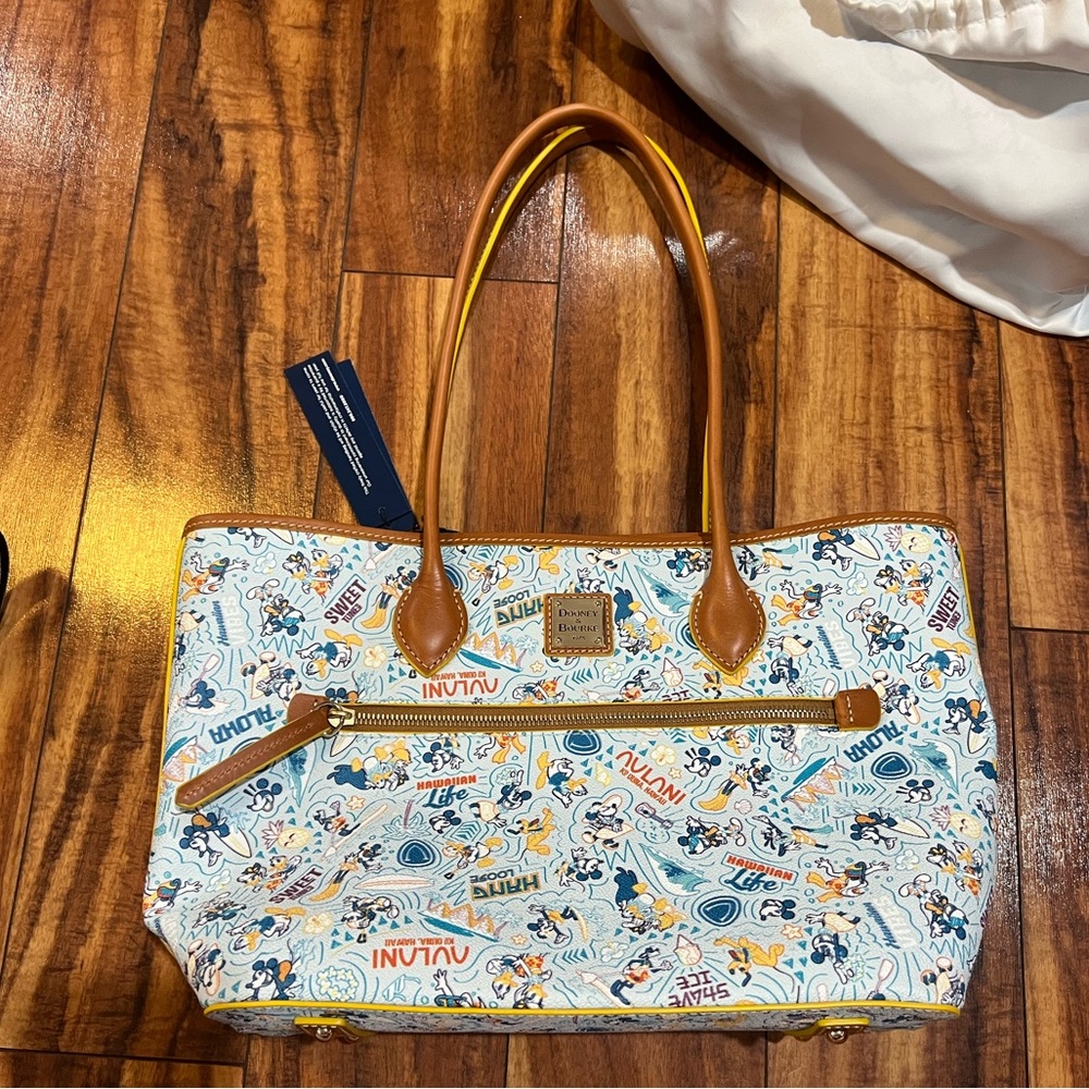 Dooney & Bourke Aulani Exclusive Limited Edition Tote Bag